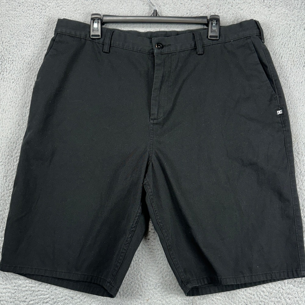 DC Khakis Chino Shorts‎ Mens 38 Black Casual Flat Front Stretch Pockets Outdoor